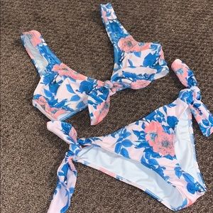 Floral print bikini set